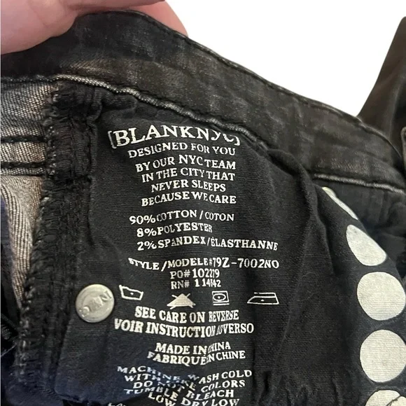 Blank NYC Distressed Black Women's Jeans size 26 - Picture 7 of 7